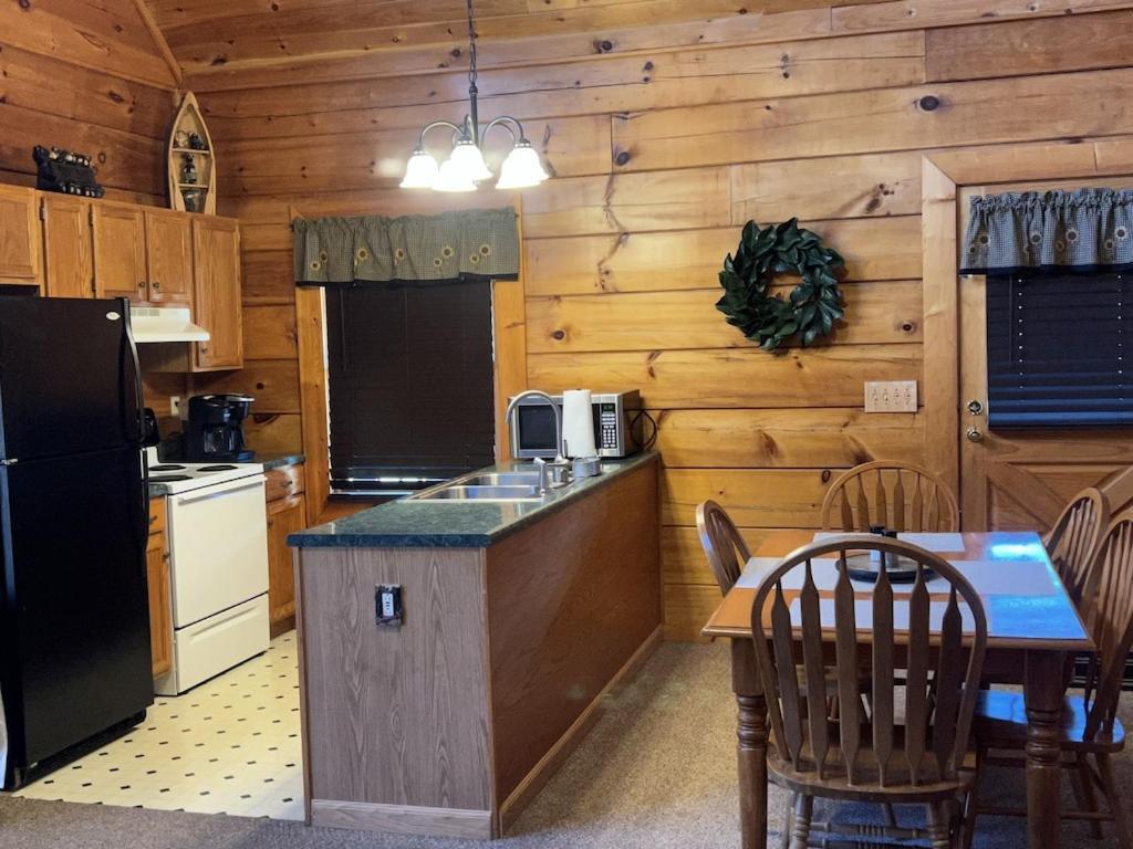 Story Brook: Beautiful True Log Cabin! Close To Dollywood, State Park, And More! سيفيرفيل المظهر الخارجي الصورة