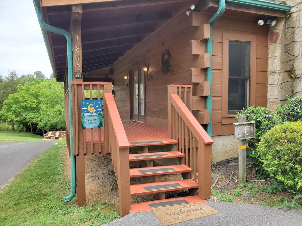Story Brook: Beautiful True Log Cabin! Close To Dollywood, State Park, And More! سيفيرفيل المظهر الخارجي الصورة